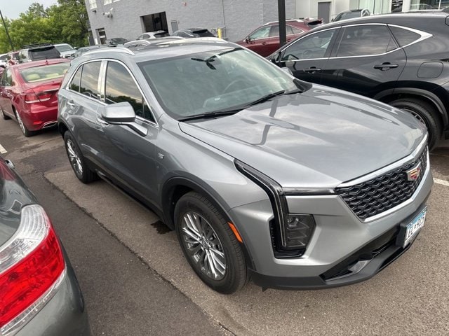 Used 2024 Cadillac XT4 Premium Luxury with VIN 1GYFZDR40RF102268 for sale in Maplewood, Minnesota