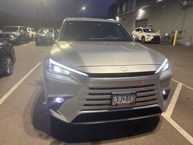 2024 Lexus TX 350 Luxury photo 3