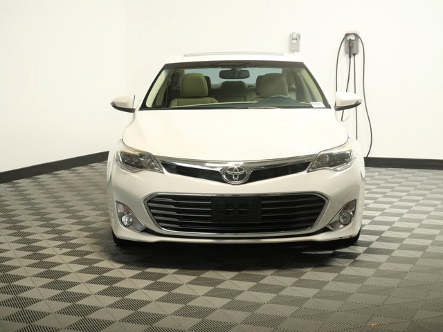 Used 2015 Toyota Avalon XLE with VIN 4T1BK1EBXFU172844 for sale in Maplewood, Minnesota