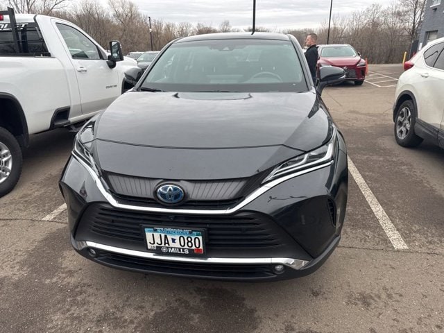 Used 2022 Toyota Venza Limited with VIN JTEAAAAH9NJ097417 for sale in Maplewood, Minnesota