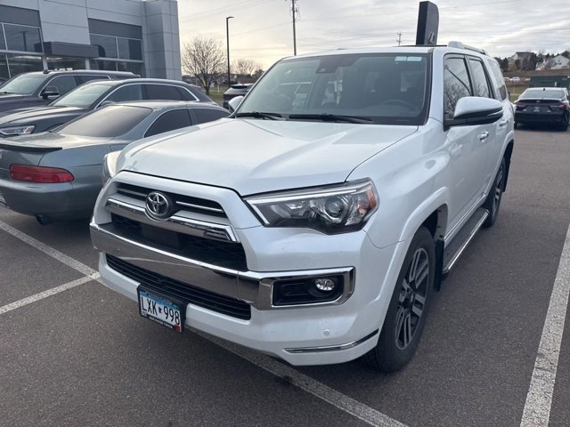 2024 Toyota 4Runner Limited photo 2