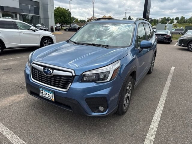 Used 2021 Subaru Forester Premium with VIN JF2SKAFC5MH483715 for sale in Maplewood, Minnesota