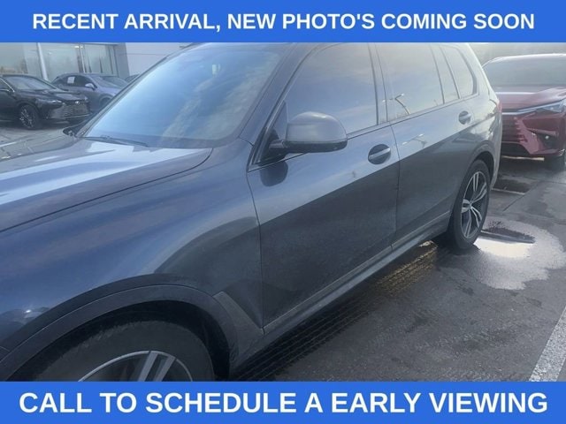 Used 2020 BMW X7 M50i with VIN 5UXCX6C05LLE35981 for sale in Maplewood, Minnesota