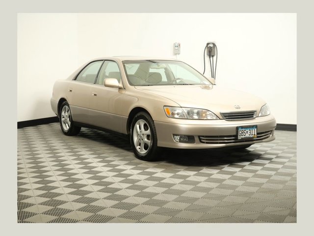 2001 Lexus ES 350 300's photo