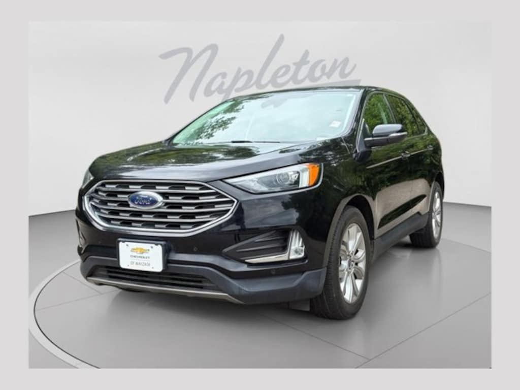 Used 2022 Ford Edge Titanium SUV