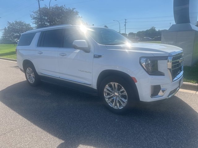 2022 Gmc Yukon XL SLT photo 2