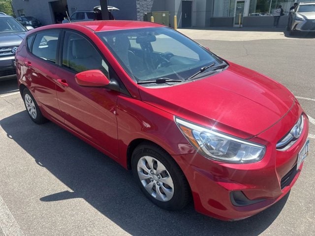 Used 2017 Hyundai Accent SE with VIN KMHCT5AE3HU320277 for sale in Maplewood, Minnesota