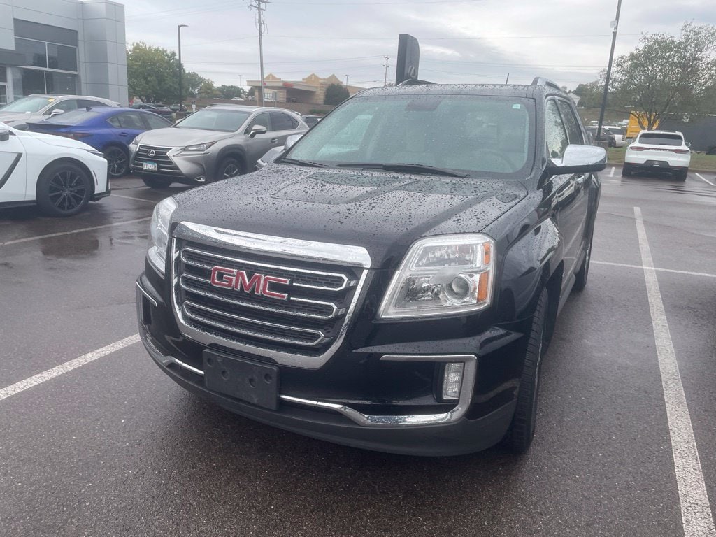 Used 2016 GMC Terrain SLT with VIN 2GKFLUE33G6166059 for sale in Maplewood, Minnesota