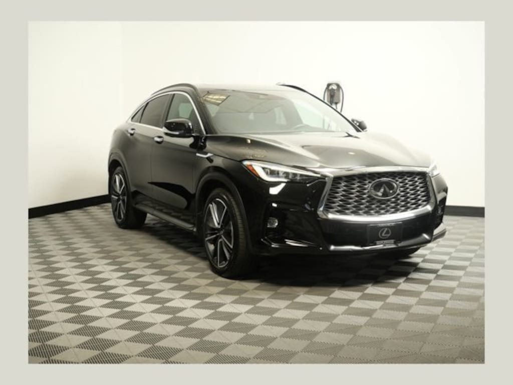 Used 2023 INFINITI QX55 ESSENTIAL SUV