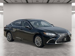 2025 LEXUS ES 300h LUXURY SEDAN