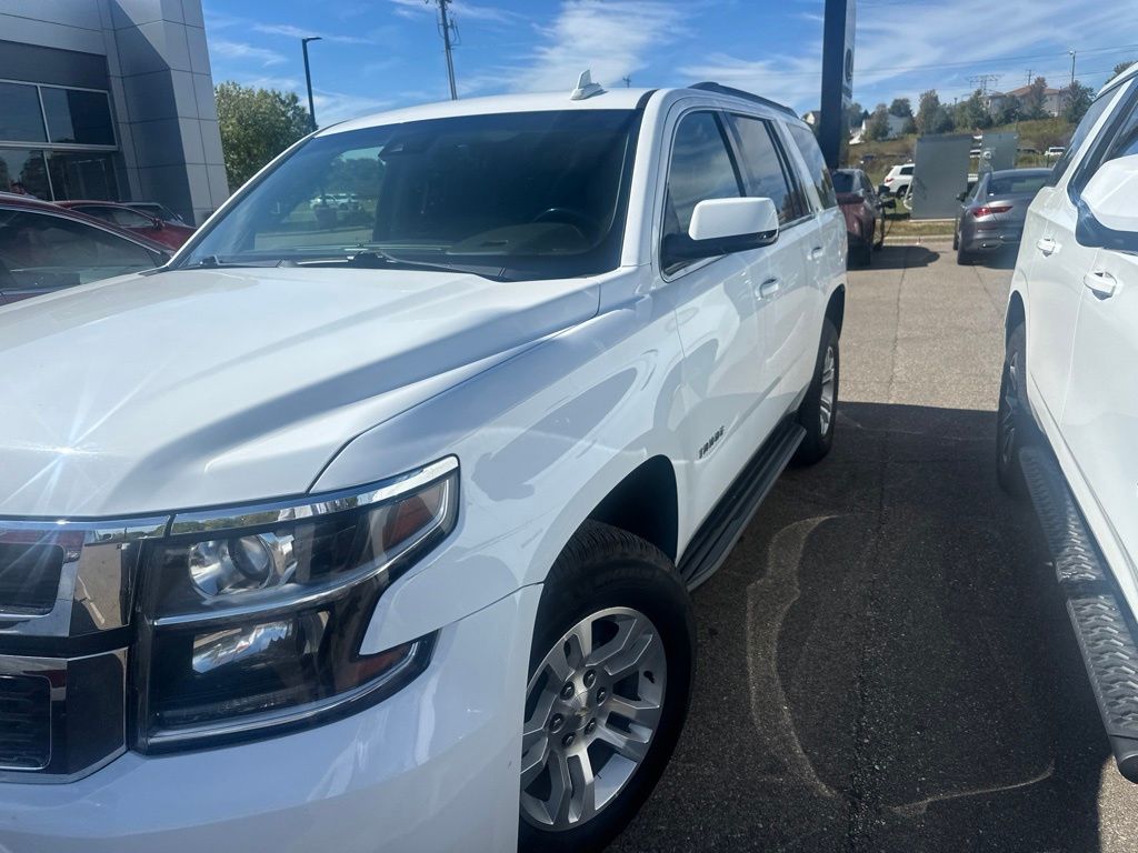 Used 2019 Chevrolet Tahoe LT with VIN 1GNSKBKC1KR124953 for sale in Maplewood, Minnesota