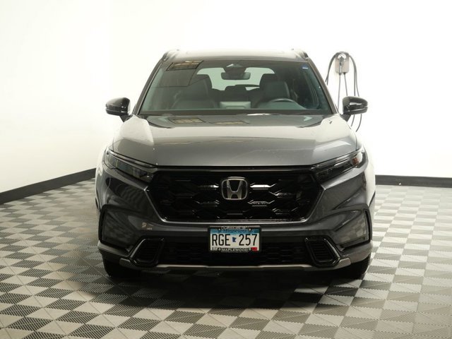 Used 2025 Honda CR-V Sport-L with VIN 2HKRS6H82SH805583 for sale in Maplewood, Minnesota