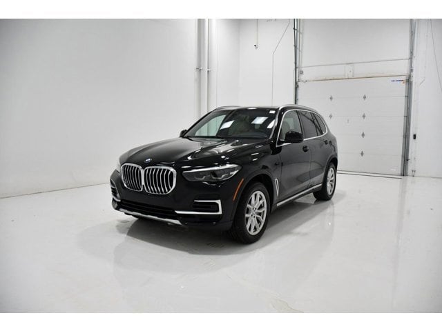 2022 BMW X5 40i's photo