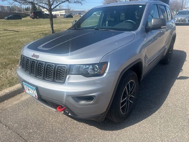 Used 2020 Jeep Grand Cherokee Trailhawk with VIN 1C4RJFLG2LC127867 for sale in Maplewood, Minnesota