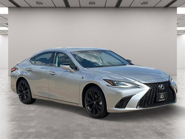 2025 Lexus ES Hybrid 300h