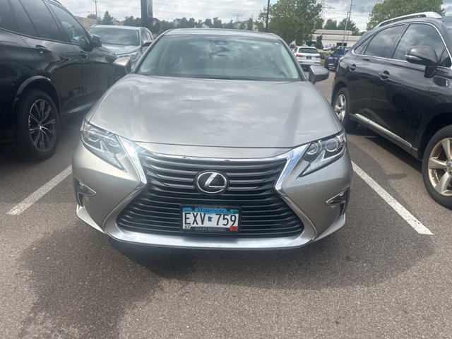 2017 Lexus ES 350 photo 3