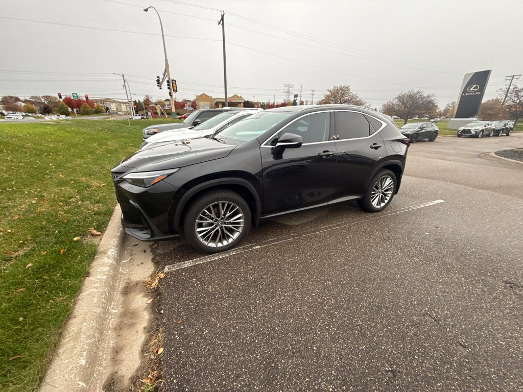 Used 2025 Lexus NX 350h Luxury SUV