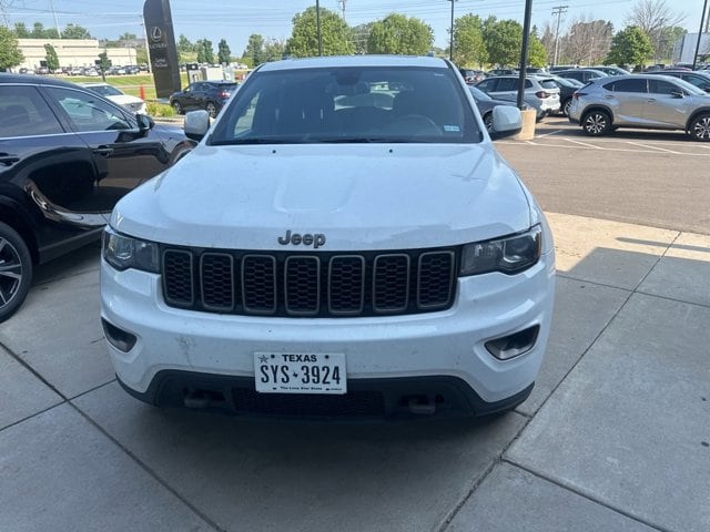 Used 2016 Jeep Grand Cherokee Laredo with VIN 1C4RJFAG6GC378996 for sale in Maplewood, Minnesota
