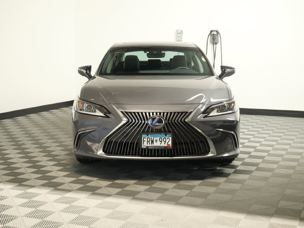 Used 2020 Lexus ES Hybrid 300h Luxury with VIN 58AE21B15LU011864 for sale in Maplewood, Minnesota