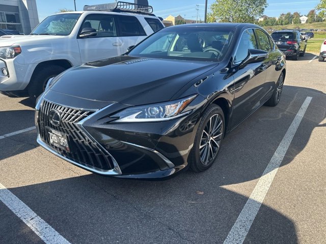 2025 Lexus ES 350 Base photo 3
