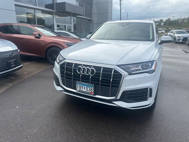 2020 Audi Q7 45 Premium photo 3