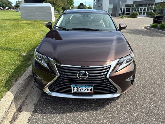 Used 2017 Lexus ES 350 with VIN 58ABK1GG0HU074104 for sale in Maplewood, Minnesota