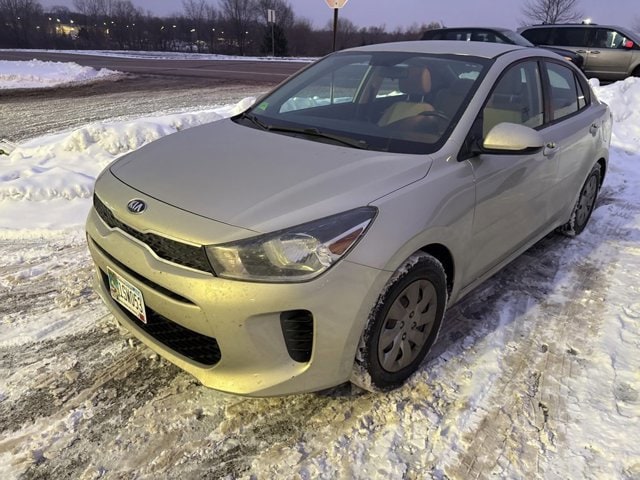 Used 2018 Kia RIO S with VIN 3KPA24AB8JE077262 for sale in Oakbrook Terrace, IL