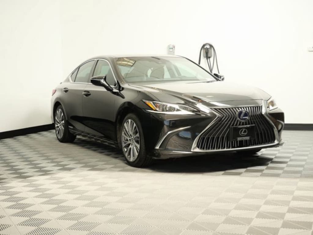 Certified 2020 Lexus ES 300h Sedan