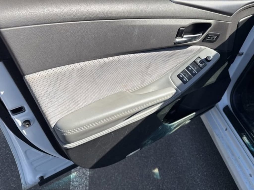 Used 2019 Toyota Avalon Touring Sedan