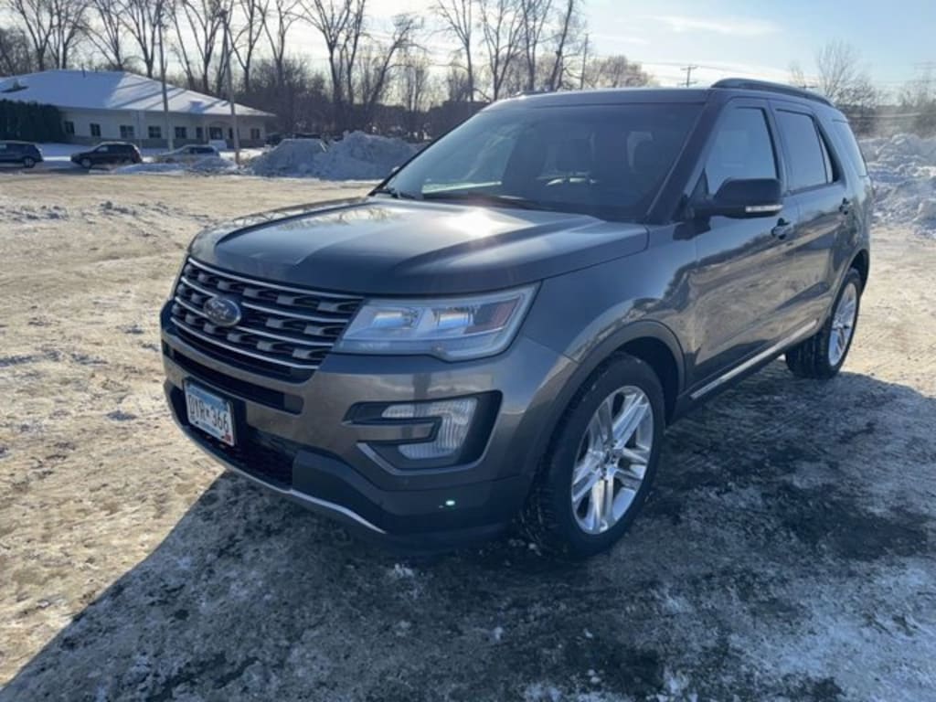 Used 2016 Ford Explorer XLT SUV