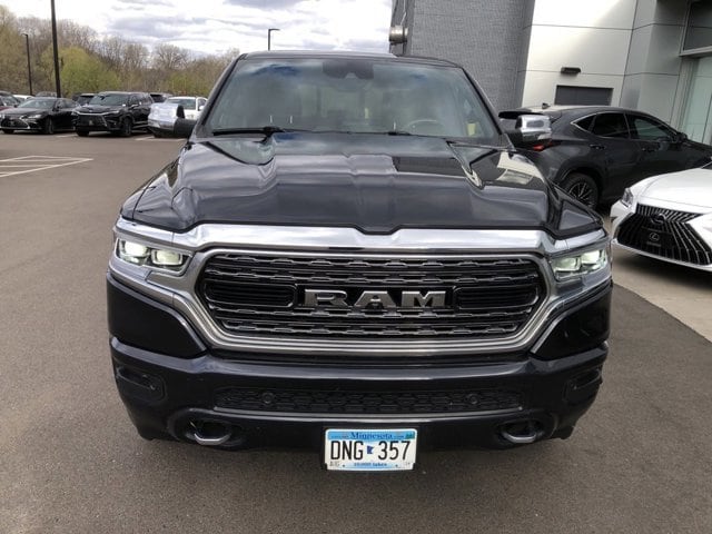 Used 2020 RAM Ram 1500 Pickup Limited with VIN 1C6SRFHT5LN111884 for sale in Maplewood, Minnesota