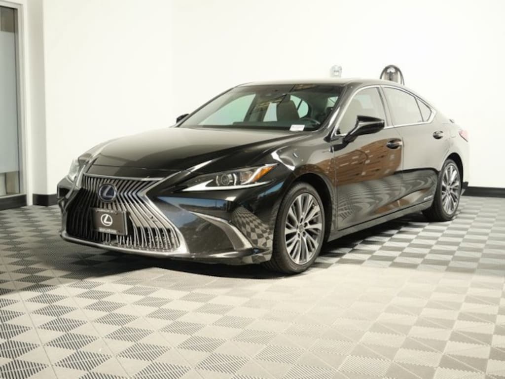 Certified 2020 Lexus ES 300h Sedan