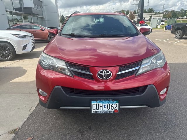 2015 Toyota RAV4 Limited photo 2