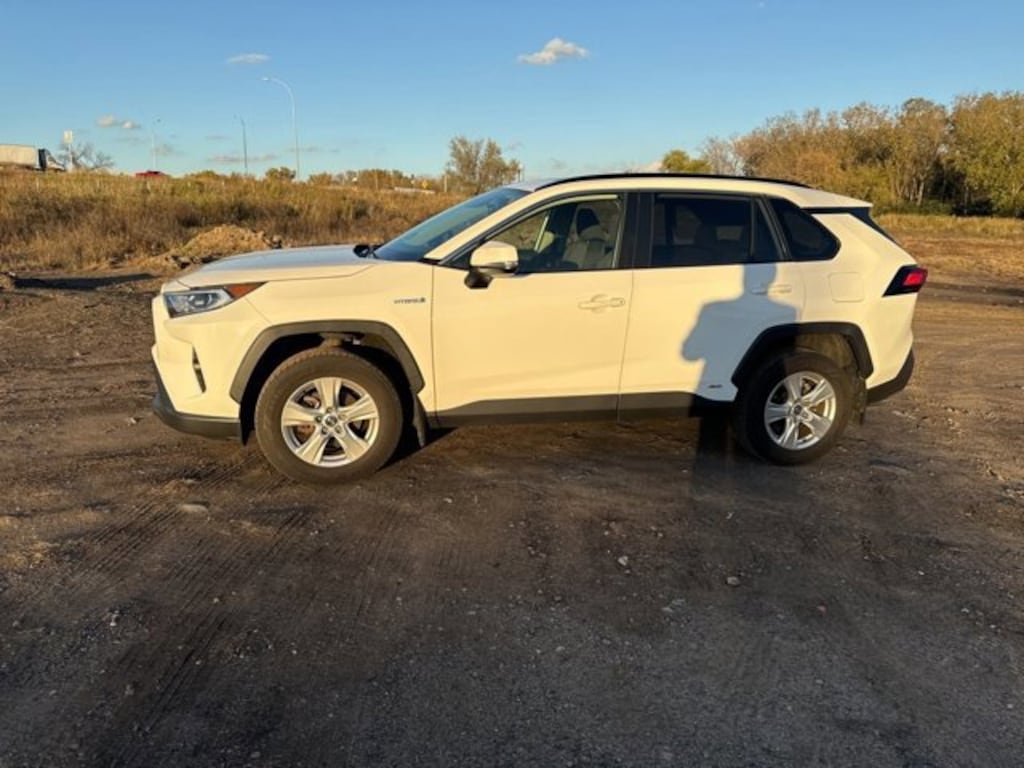 Used 2020 Toyota RAV4 Hybrid XLE SUV