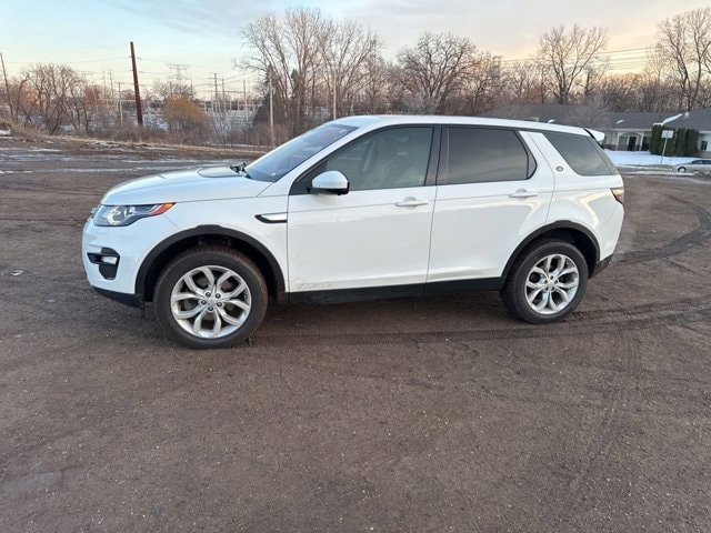 Used 2017 Land Rover Discovery Sport HSE with VIN SALCR2BG9HH695061 for sale in Maplewood, MN