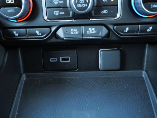 2024 Chevrolet Tahoe Z71 - Photo 27