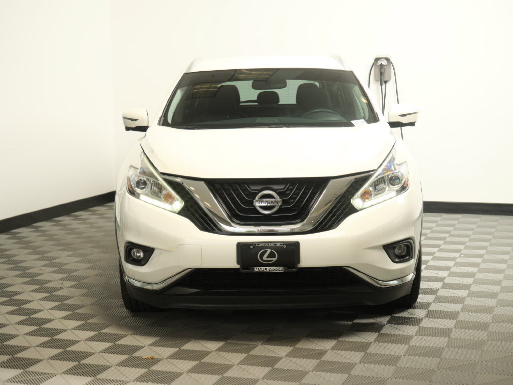 Used 2017 Nissan Murano Platinum with VIN 5N1AZ2MG7HN124726 for sale in Maplewood, MN