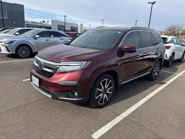 Used 2022 Honda Pilot Touring with VIN 5FNYF5H99NB003036 for sale in Maplewood, Minnesota