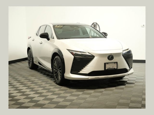 2023 Lexus RZ 450e 450e Luxury AWD's photo