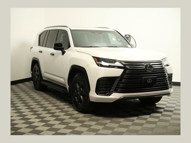 2025 Lexus LX 600 700h Overtrail's photo