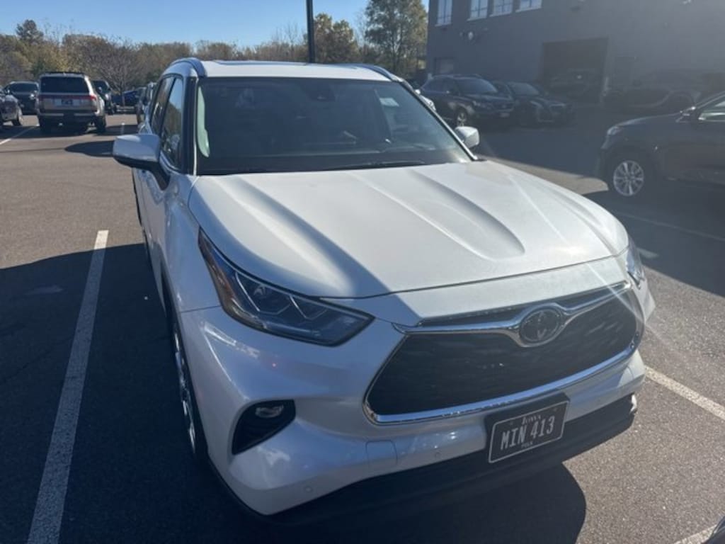 Used 2021 Toyota Highlander Limited SUV