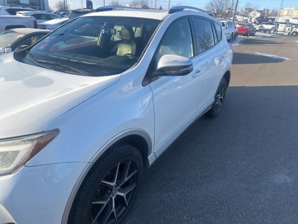 Used 2016 Toyota RAV4 SE SUV