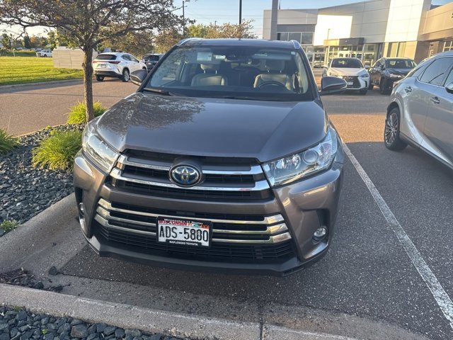 2019 Toyota Highlander Limited Platinum Hybrid photo 4