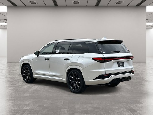 2025 Lexus TX 500h F SPORT Performance Luxury photo 3