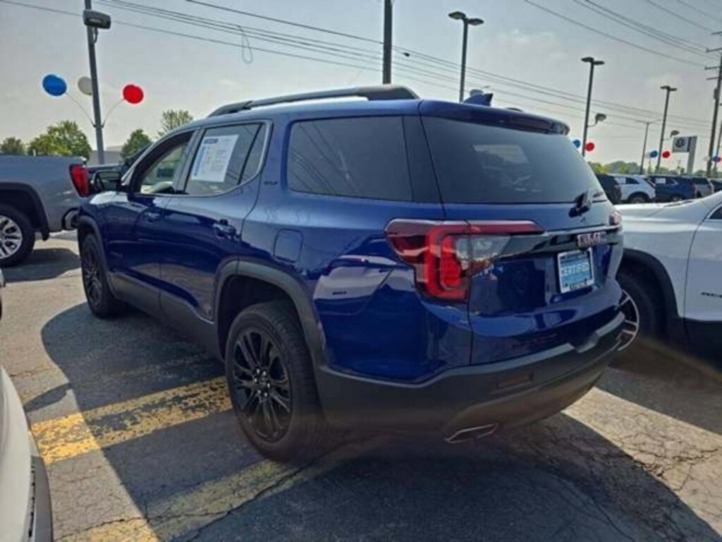 Used 2023 GMC Acadia SLT SUV