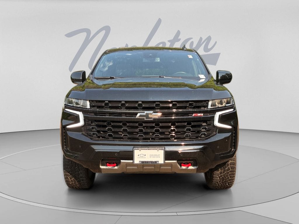 Used 2024 Chevrolet Suburban Z71 with VIN 1GNSKDKD5RR157033 for sale in Maplewood, Minnesota