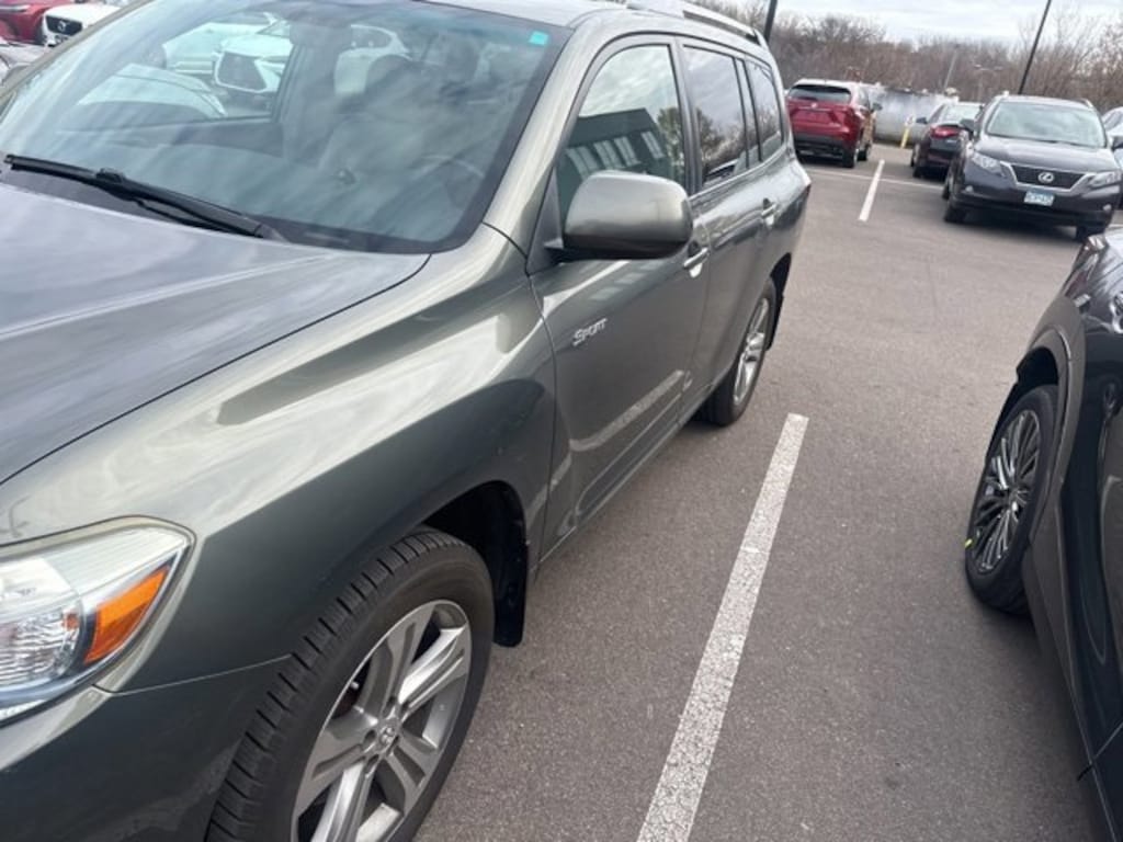 Used 2009 Toyota Highlander Sport SUV