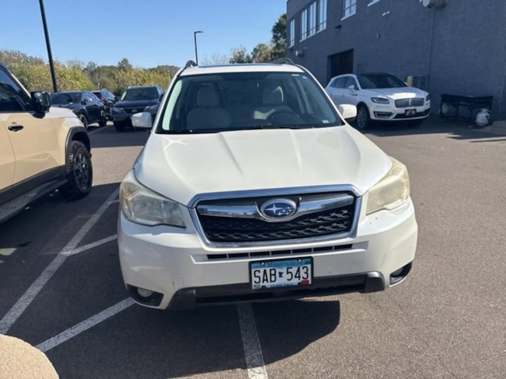 Used 2015 Subaru Forester 2.5i Premium (CVT) SUV