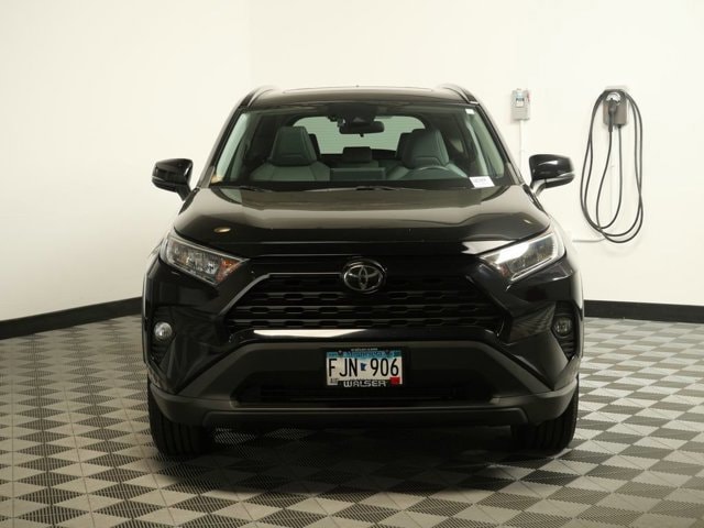 Used 2020 Toyota RAV4 XLE Premium with VIN 2T3A1RFV6LW133872 for sale in Maplewood, Minnesota