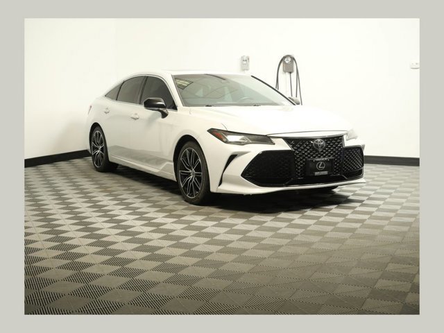 2019 Toyota Avalon Touring